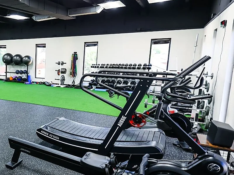 Athlete completing return-to-sport performance testing